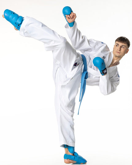 بدلة كاراتية كوميتية