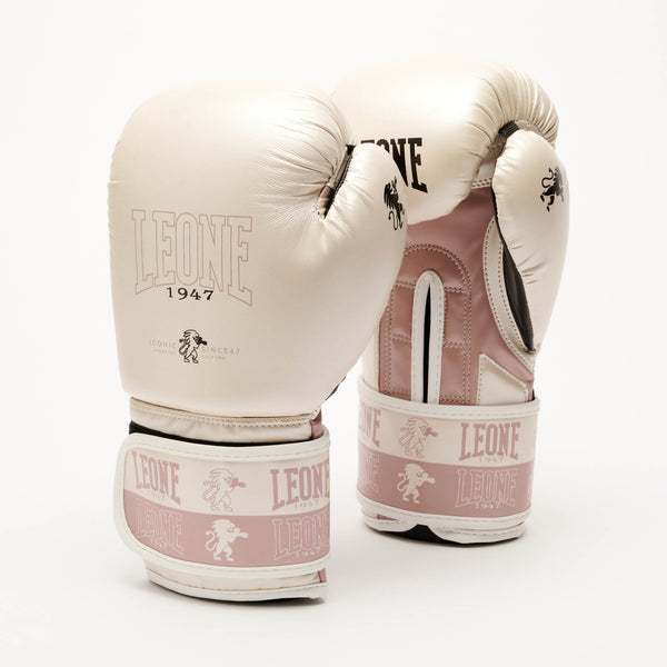 ICONIC BOXING GLOVES قفاز ملاكمة