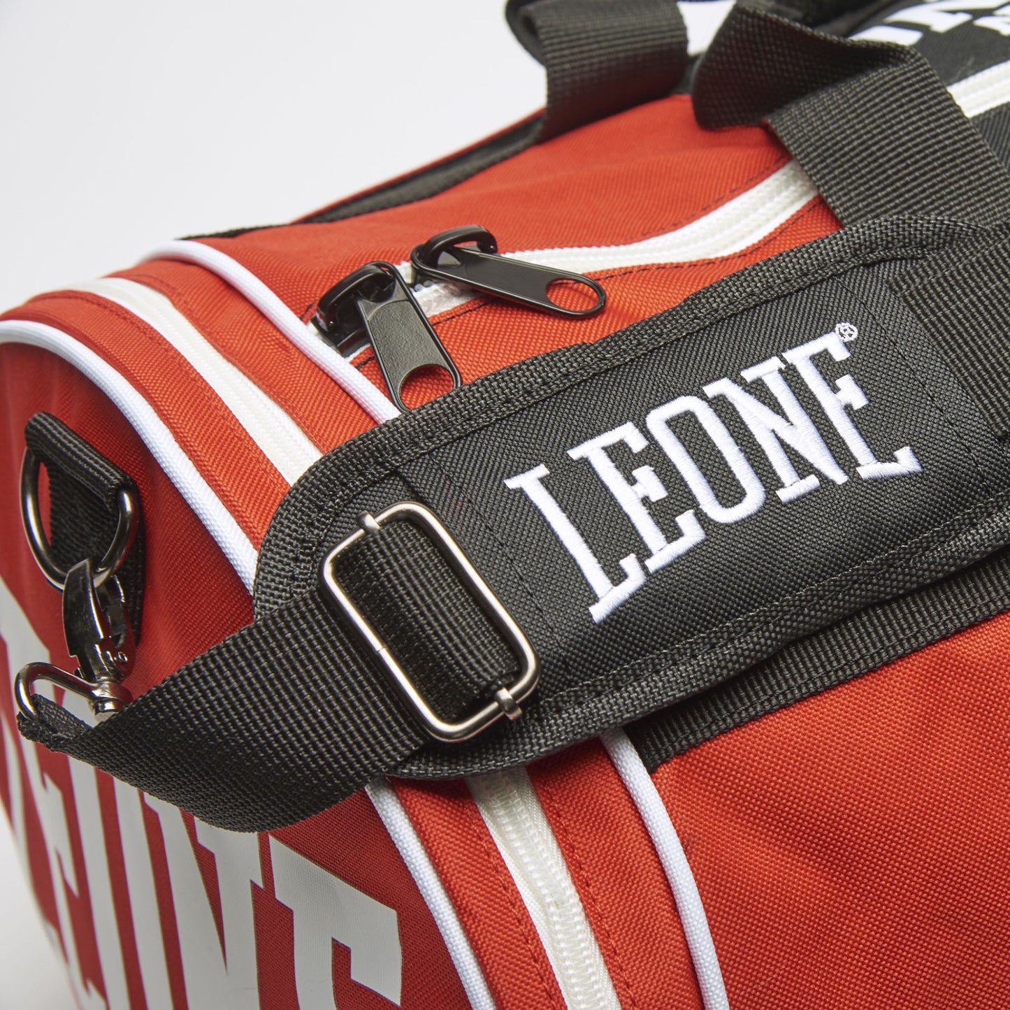 LEONE 4 SPORTS BAG