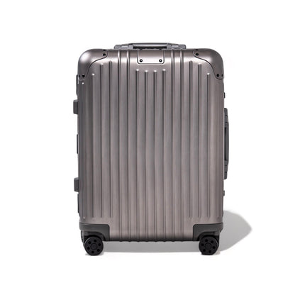 Aluminum travel bag