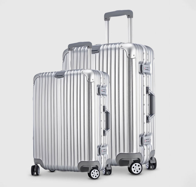 طقم شنط شبيه الالمنيوم